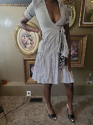 Diane Von Furstenberg Wrap Dress Size 0 Stripes Brown White Abstract