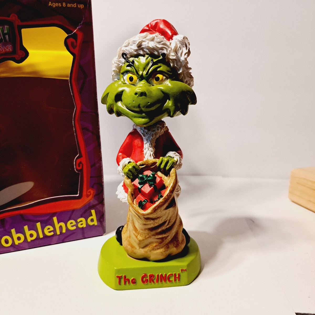 【廃盤未開封】ボビングヘッド　THE GRINCH 廃盤未開封】ボビングヘッドTHE GRINCH