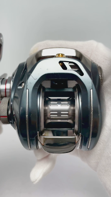 Daiwa ZILLION LIMITED J-DREAM 7.9L Left Baitcasting Reel w/Box