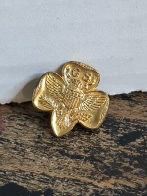 Authentic Girl Scouts of America Pin Brooch 7/8'' x 7/8'' Vintage 