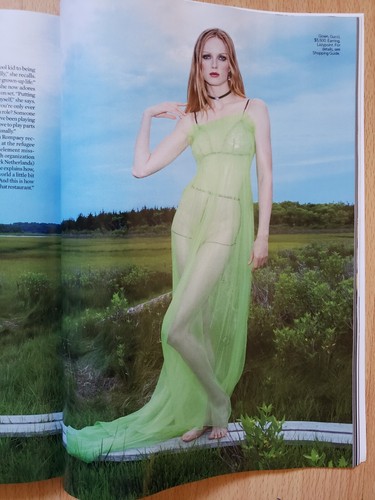 Gisele Bundchen, Catherine Cortez Masto, Rianne Van Rompaey Elle Mag Oct 2022 - Picture 11 of 12