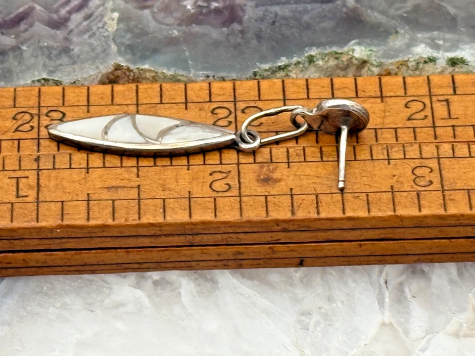 Pendientes colgantes Navajo vintage de plata esterlina madreperla--TB565,25 Foto 4 de 4