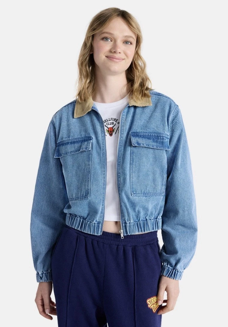 New Stranger Things Women's Denim Blue Jean Jacket w/Patches Size Medium (8-10)
