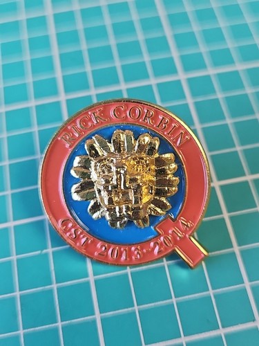2014 Freemason Masonic Shriner CST Chief Supreme Tlaloc Gold Tone Lapel Pin