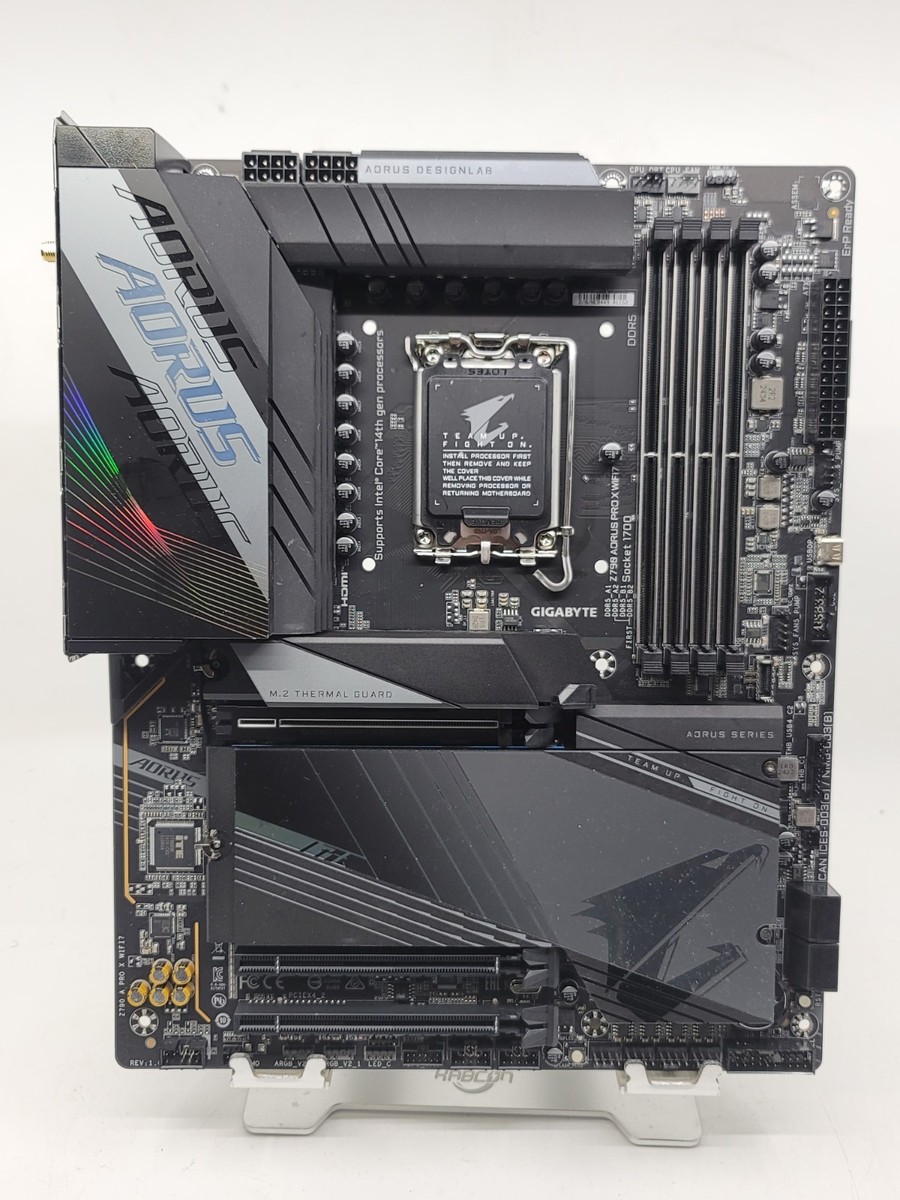 GIGABYTE Z790 AORUS PRO X マザーボード Gigabyte Z790 Aorus Pro X Wifi7 Intel LGA 1700 DDR5 ATX