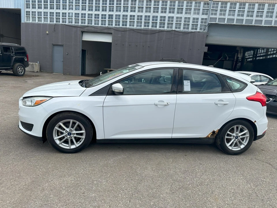 Regulador de ventana de puerta delantera derecha usado se adapta a: Ford Focus 2015 eléctrico sin Foto 4 de 4