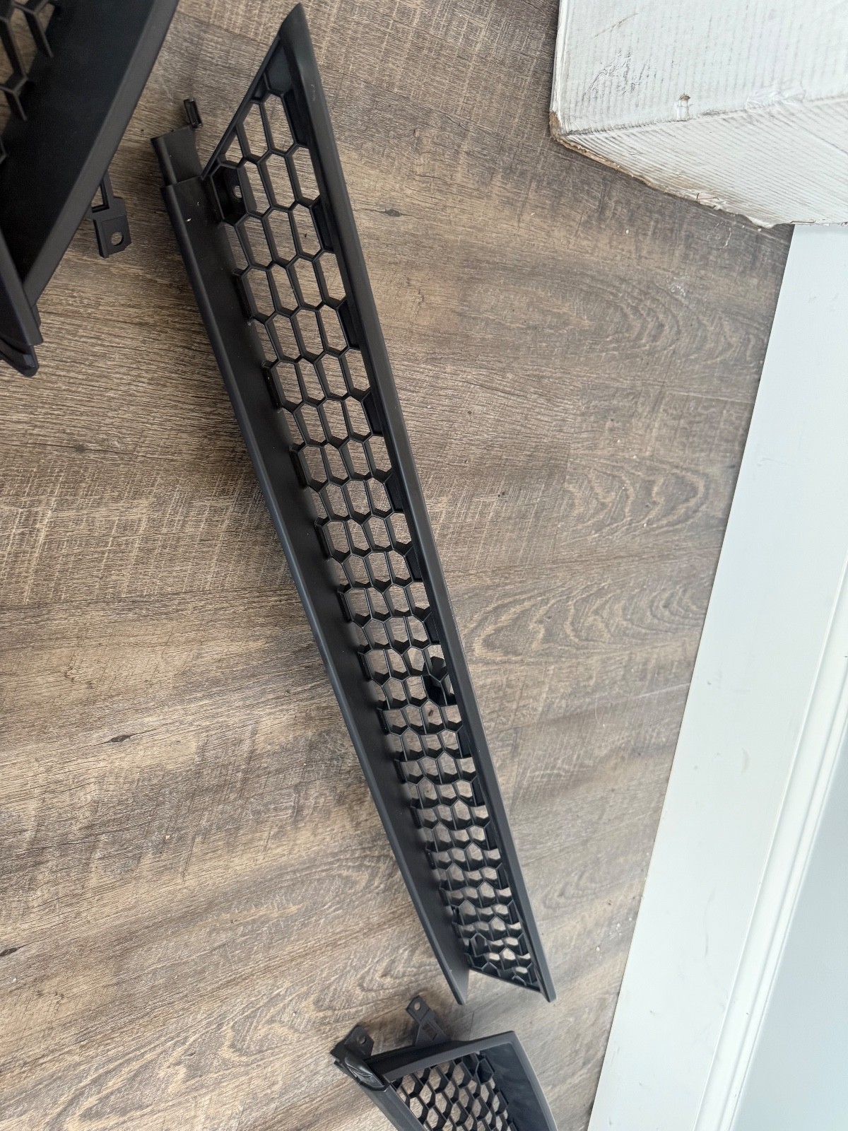 Lamborghini huracan 580-2 Rear Grille 4T0807684A 4T0807675 4T0807676