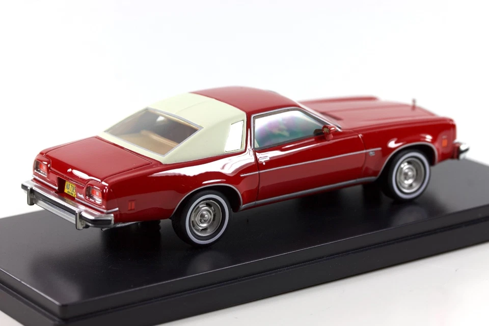 NEO 1974 Chevrolet Malibu 2-Door 1:43 NEO NEO47185 - Bild 2 von 3