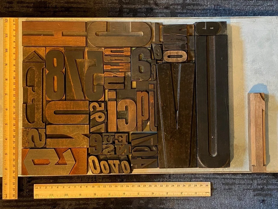 1x lot de caractères d'imprimerie en bois lettres de métier d'imprimeur ancien!! - Photo 3/4