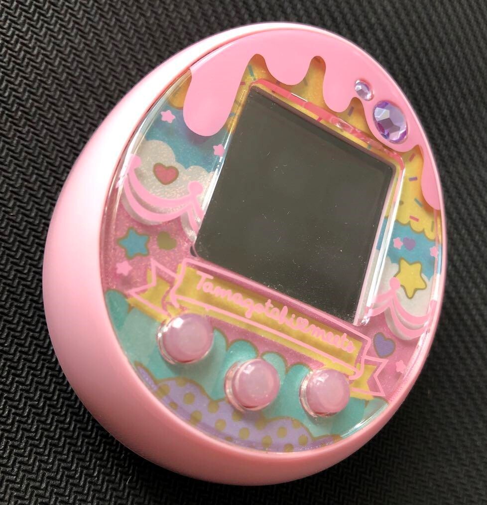 Tamagotchi meets マジカルみーつ ver,ピンク 本体 BANDAI Tamagotchi Meets Sweet Ver. Pink 2019 Virtual Digital pet