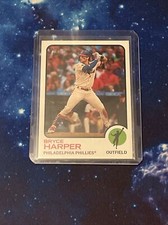 2022 Topps Heritage BRYCE HARPER SSP Team & Name Color Swap Variation #245