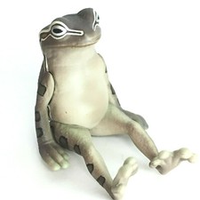 Sitting Frog Mini Figure Japanese Tree Frog Brown Kitan Club Japan
