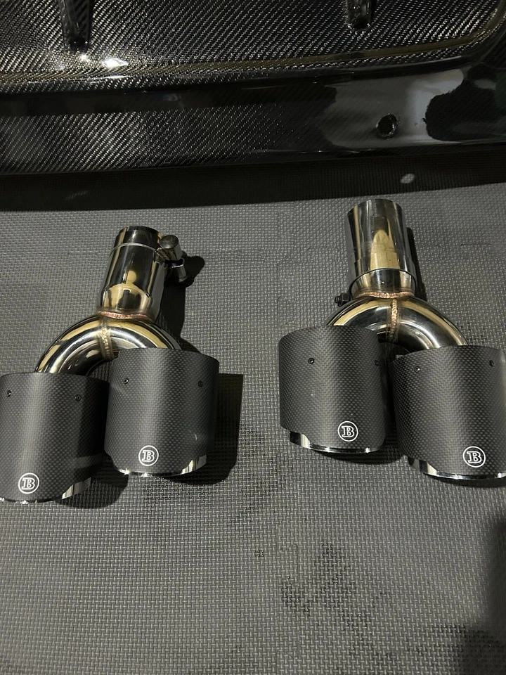 Gle 53/63 Amg SUV Carbon Fiber Diffuser With Brabus Exhaust Tips READY TO SHIP  - Image 3 of 4