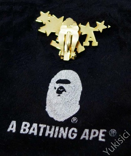 A Bathing Ape Clip On Earring Ear Clip Ape Star Gold Unisex New - Picture 3 of 8