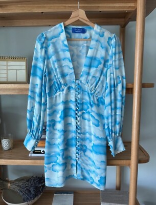realisation par dress XS elton john collaboration clouds blue