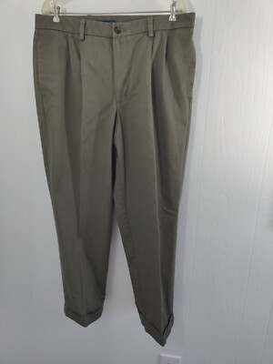 IZOD Classic Fit Taupe Brown-Gray Khaki Men's Pleated Cuffed