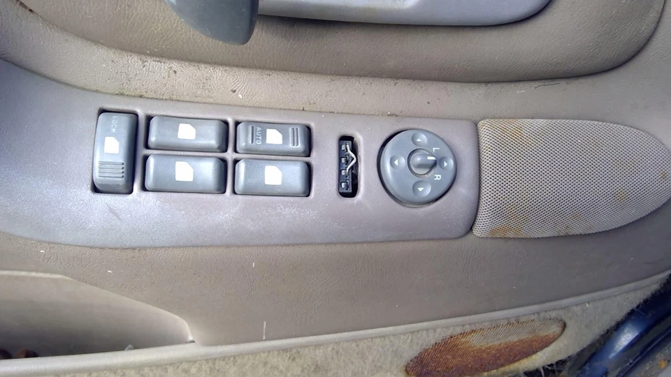 Б/у стартер подходит: 1997 Chevrolet Tahoe класса C - Изображение 3 из 4