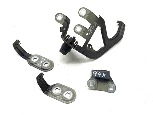 2010 BMW 5 F10 Kotflügelhalter vorne links Left Wing Fender Holder Set