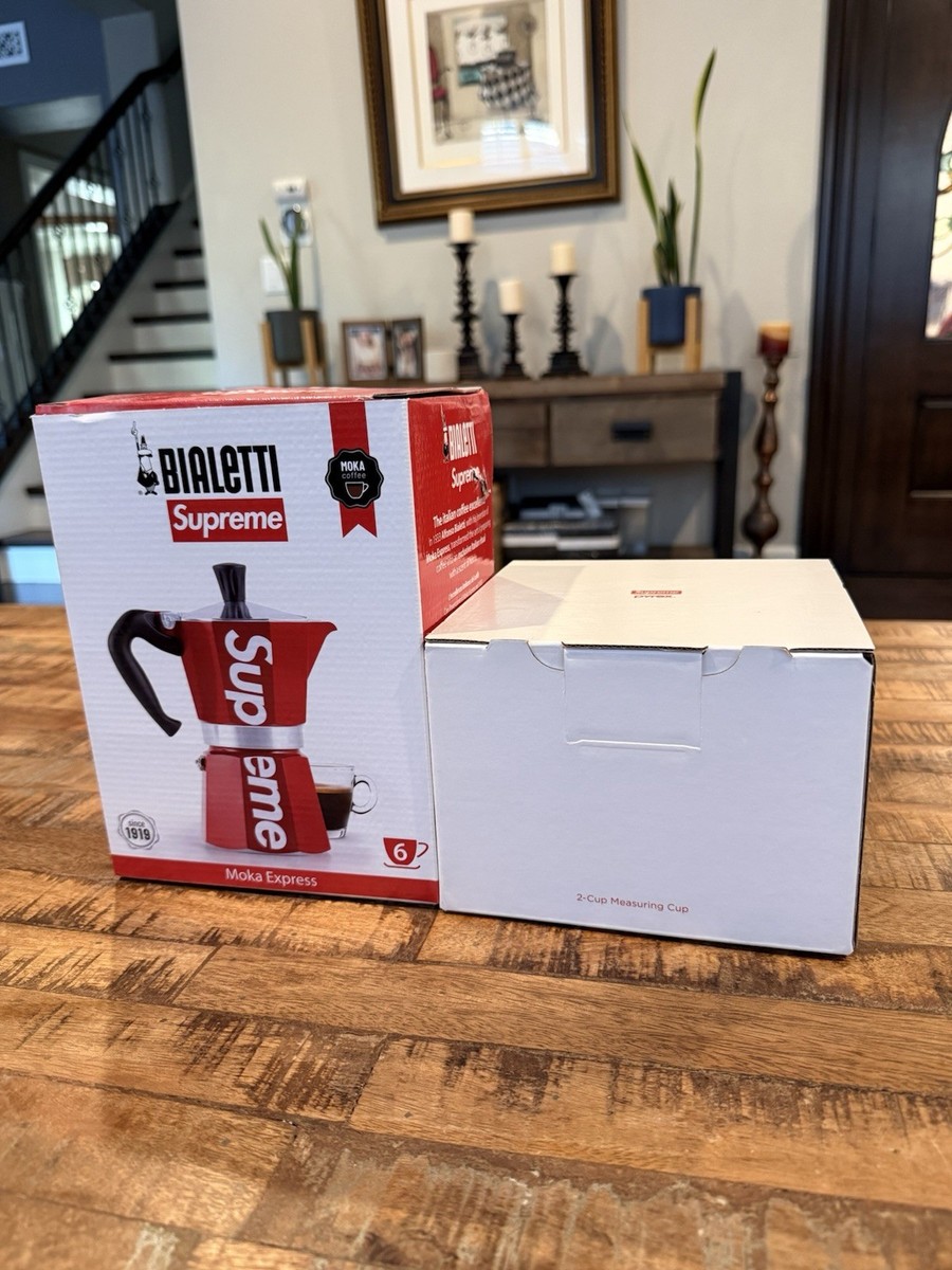 Supreme®/Bialetti Moka Express NEW Supreme SS19 Limited Edition Bialetti Moka Express Red Italian