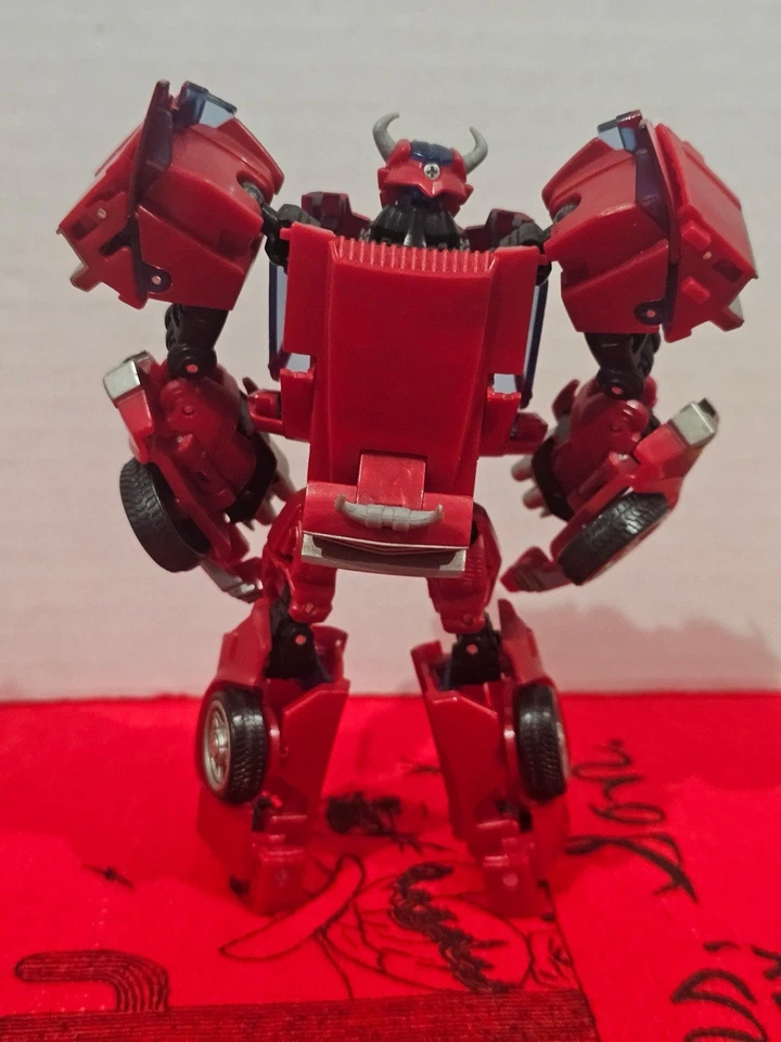Hasbro Transformers Prime Primera Edición Deluxe Cliffjumper Foto 2 de 4