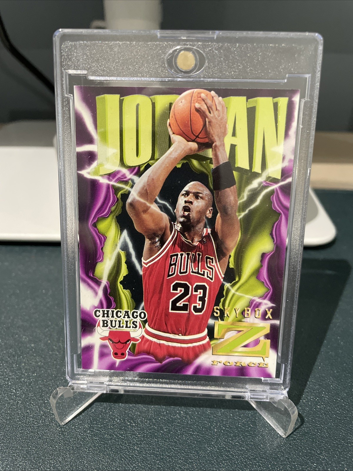 Michael Jordan 1996 Skybox Z-Force Z-Cling #11 Chicago Bulls