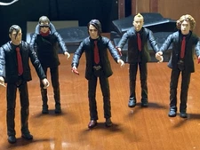 My Chemical Romance 2005 -  5 Figure Coffin Set – Rare Pre-Owned Collectibles