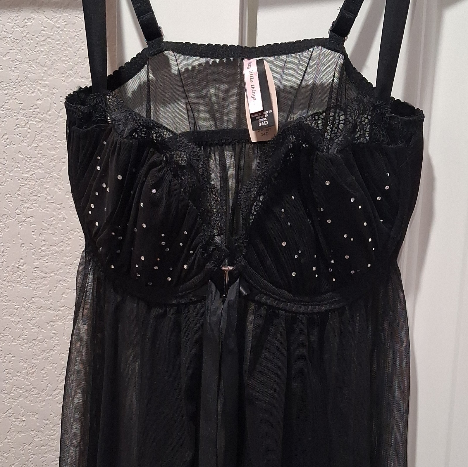 Victoria's Secret Very Sexy Push-Up Bra Sheer Mesh Lace Polka Dot 34D
