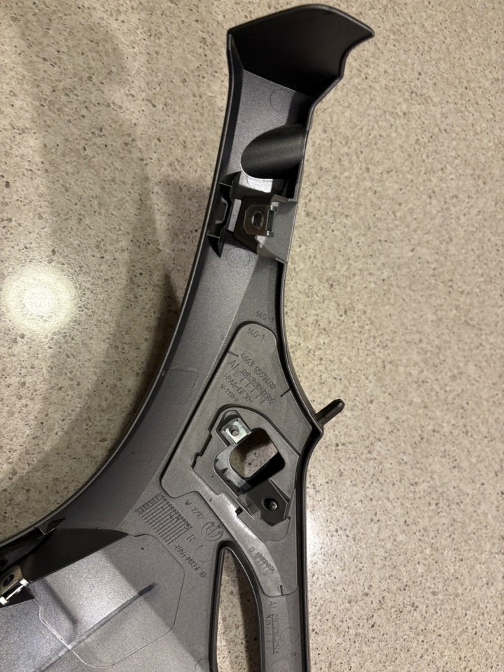 ** 2018 BMW K1600 GTL front lower RIGHT trim part by radiator ** | eBay