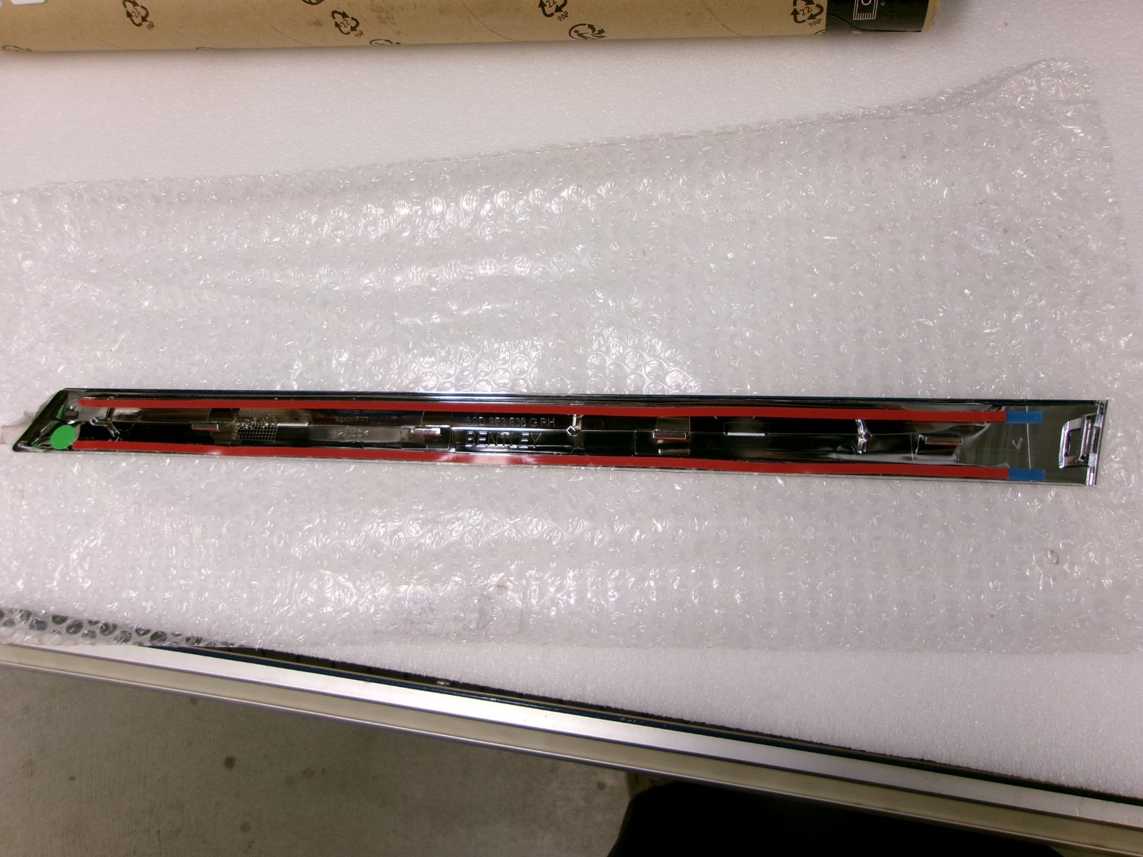 18-27 Bentley Continental GTC Trim Strip Chrome Molding RIGHT REAR  3SD853535G
