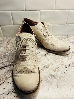 Vintage Bata made in Italy Oxford Women s Shoes (Size 40) 