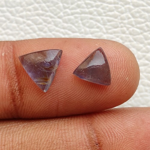 100% Natural blue iolite with sunstone cabochon 2pcs trillion shape stone R11078 - Picture 4 of 5