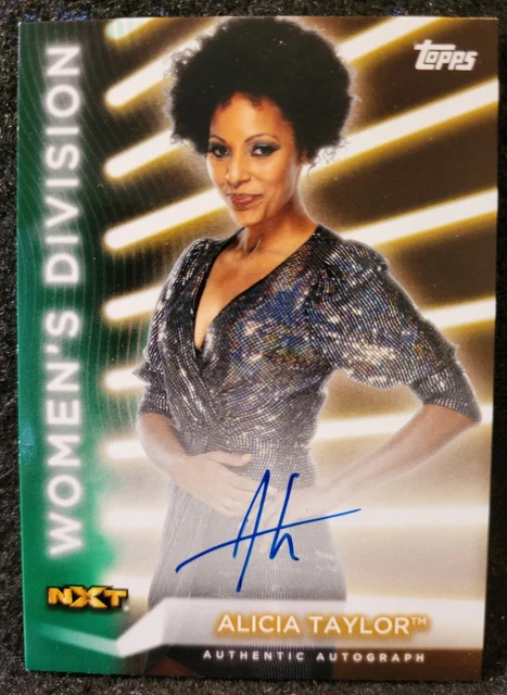 2021 Alicia Taylor Topps WWE Ring Announcer Green SP AUTO.....17/50