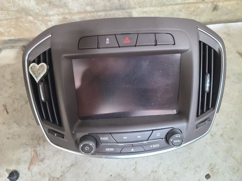 Audio Equipment Radio Display And Control Panel Fits 15-17 REGAL 1884775