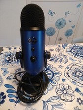 Microfono blue yeti colore blu come nuovo senza scatola 