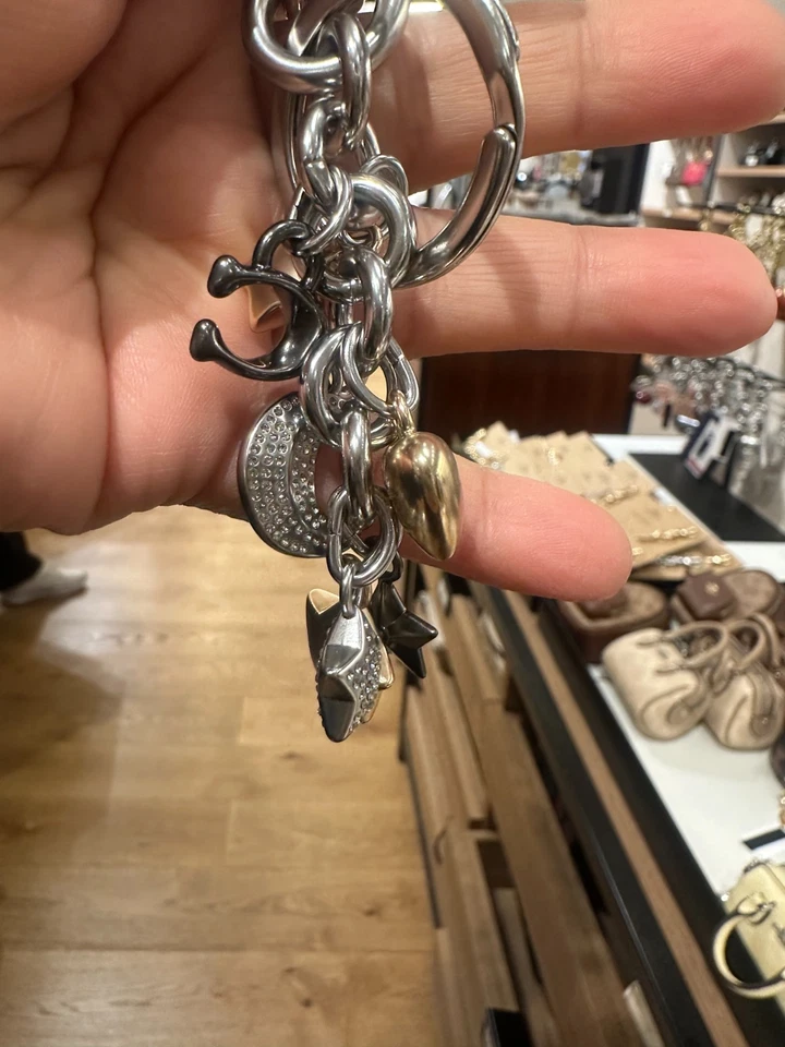 Bolso Coach Star Moon Cluster Charm CDB59 Llavero Nuevo con Etiquetas Dije Solo oro y plata Foto 4 de 4