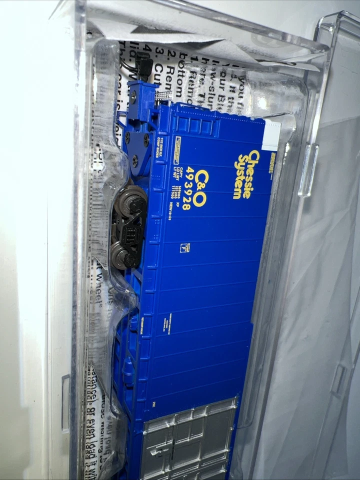 Bluford Shops N Scale  C&O 86' Double Door Auto Parts Boxcar 86282 #493928 - Image 4 of 4