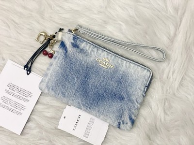 crea777chan NWT Coach Corner Zip Wristlet In Signature Chambray CH371 | eBay