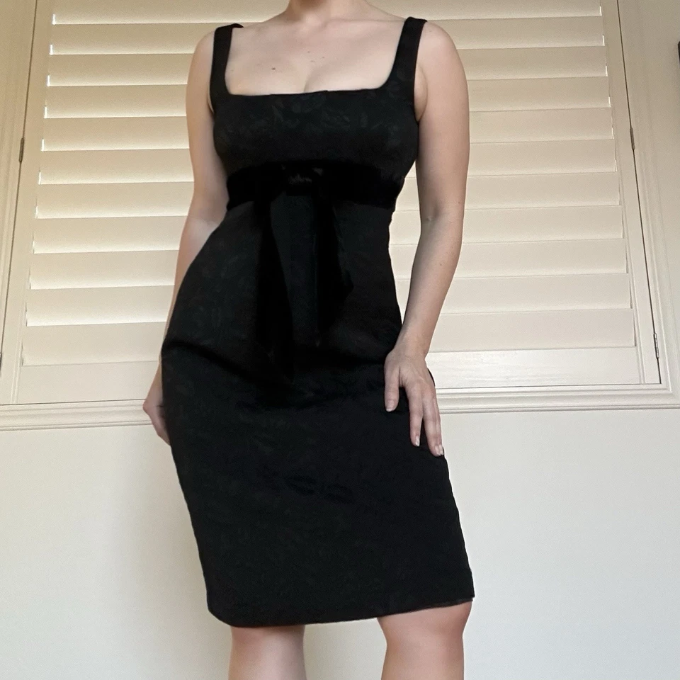 Vestido Nanette Lepore tapiz mildmaid talla 6 vintage diseñador negro terciopelo lazo Foto 2 de 4