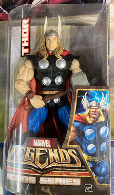 Hasbro Marvel Legends Icons Series: Thor with Mjolnir 12