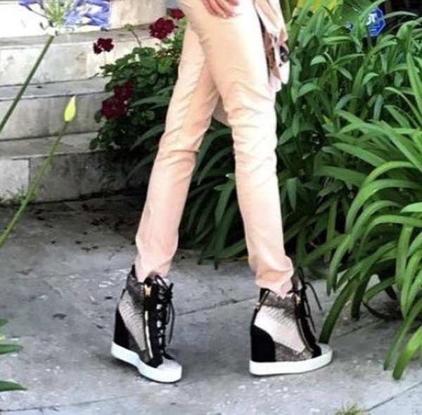 Women Giuseppe Zanotti Ankle Boots Beige Leather