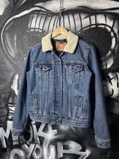 Levi  s Blue Denim Jeans Sherpa Jacket Women  s Size Medium