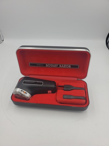 Norelco Rotary Razor Tripleheader HP VTG W/ Case & Brush Tested Works!