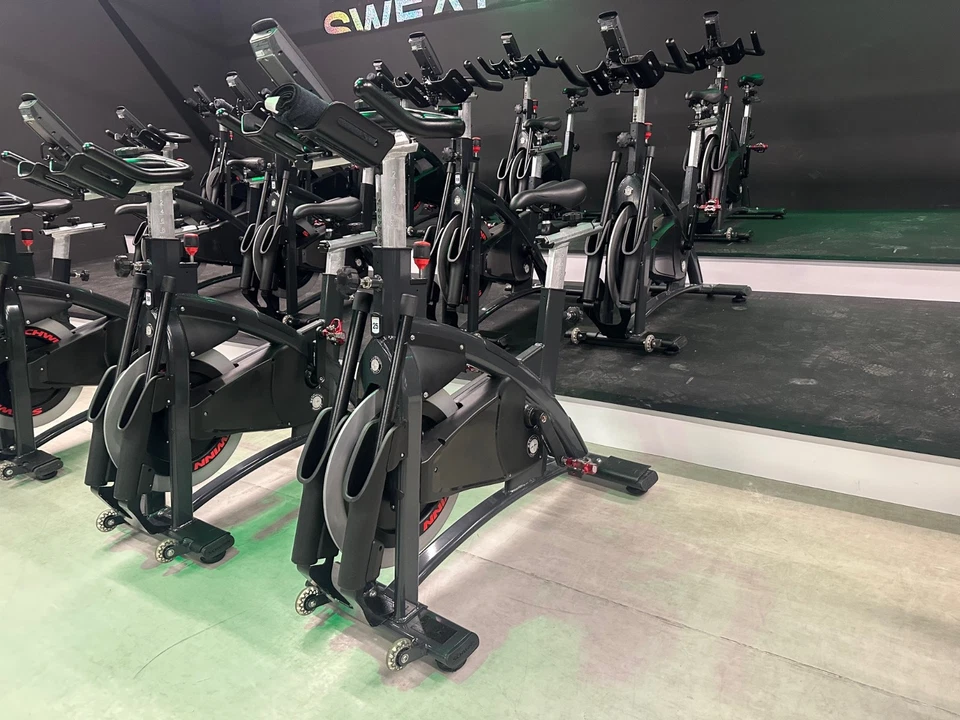 Schwinn AC POWER Bicicletas de Exercício AZUL CARBONO Academia de Ciclismo Indoor CARDIO HIIT Yoga - Imagem 4 de 4