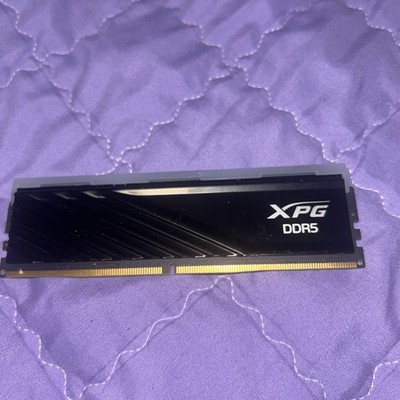 XPG DDR5 16GB 5600MHz DIMM 288-Pin DRAM AX5U5600C4616G-BLABRBK RAM Module