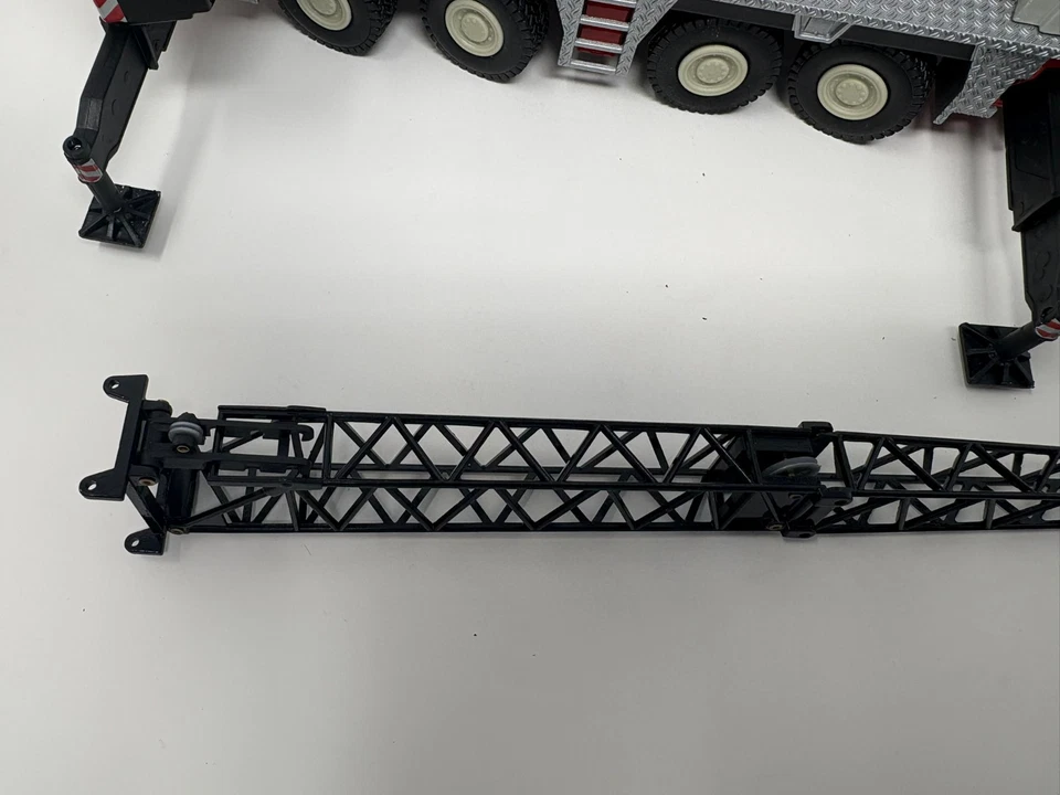 Grúa hidráulica todo terreno Conrad 2103-02 Link-Belt ATC 3200 1/50 fundida a presión sin usar, en caja Foto 4 de 4