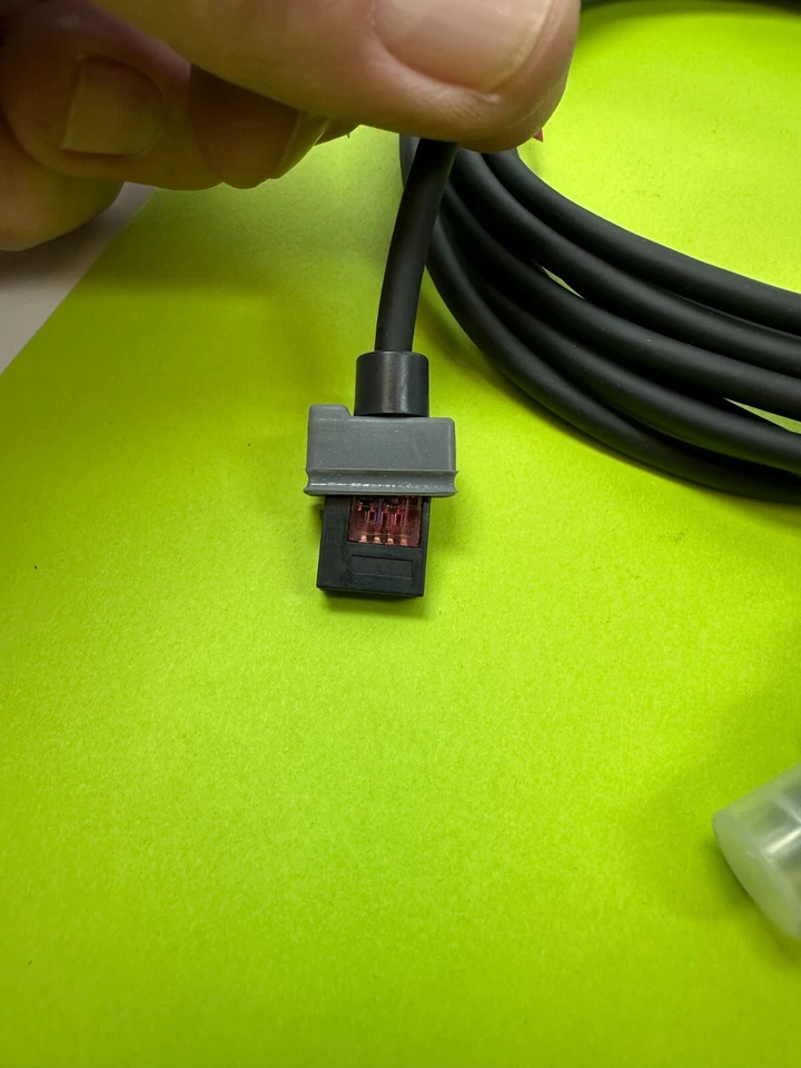 Keyence AP-13SK Multi Fluid Positive Pressure Sensor 1MPa (145PSI) 1/8" NPT -New - Image 4 of 4