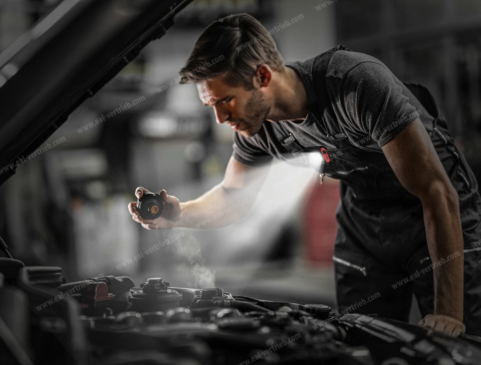 Akku Arbeitslampe LED Magnet Light Eufab Arbeitsleuchte extrem hell und kompakt - Bild 3 von 4