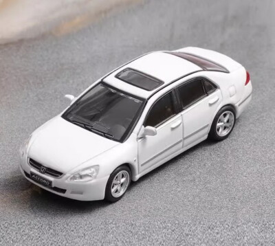 DCT 1/64 Scale Honda Accord 7th Generation 2005 White Diecast Car