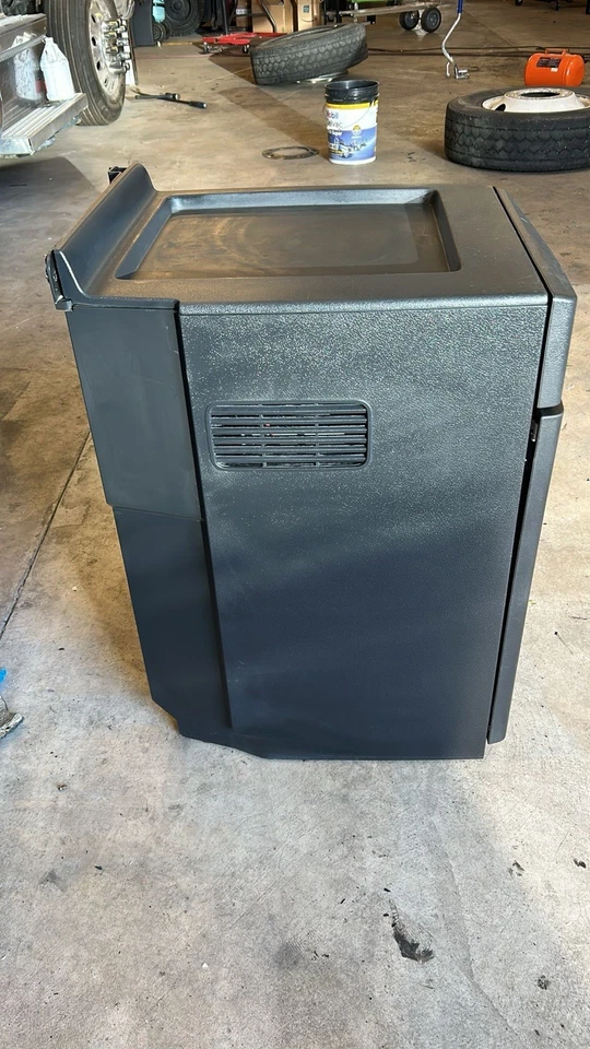 Frigorífico de 2 vías 12 V Freightliner Cascadia refrigerador camión autocaravana refrigerador 1,7 ft³ Foto 2 de 4