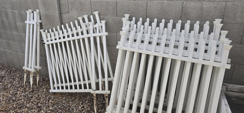 white Vinyl Picket Fence Panel for Garden/Backyard, Traditional Style